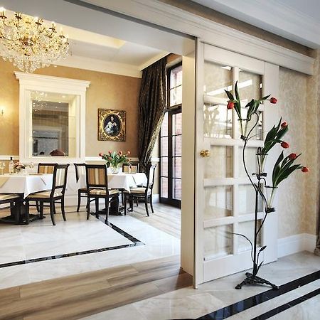 Hotel Kopernik Ciechocinek Kültér fotó
