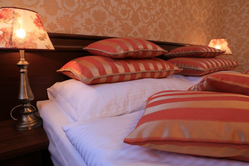 Hotel Kopernik Ciechocinek Szoba fotó
