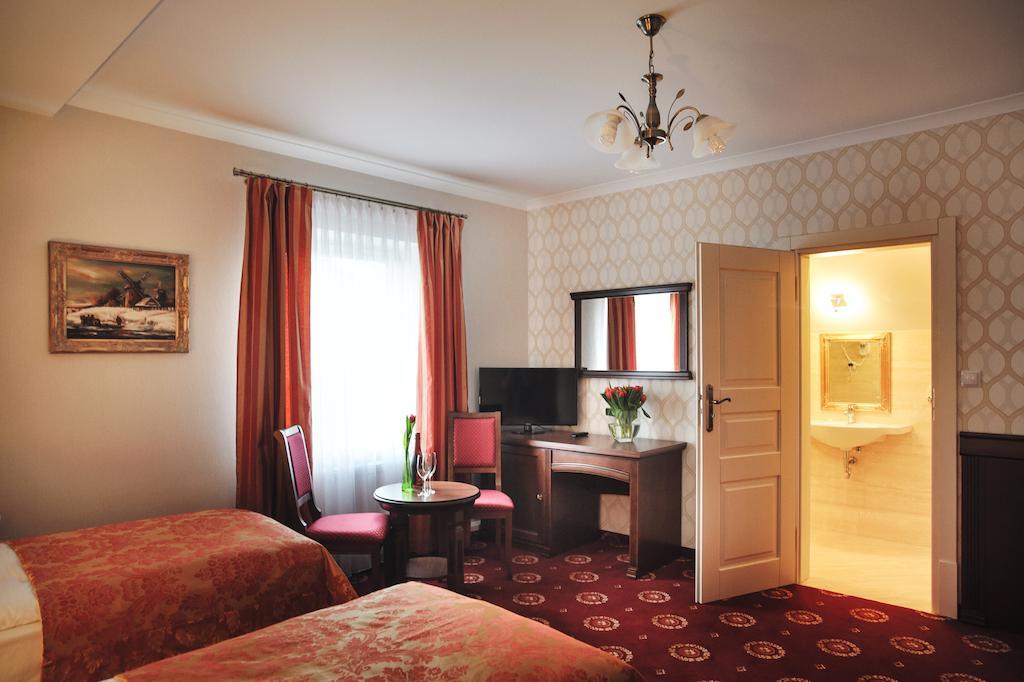 Hotel Kopernik Ciechocinek Szoba fotó