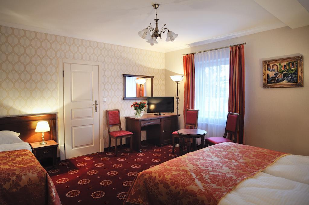Hotel Kopernik Ciechocinek Szoba fotó